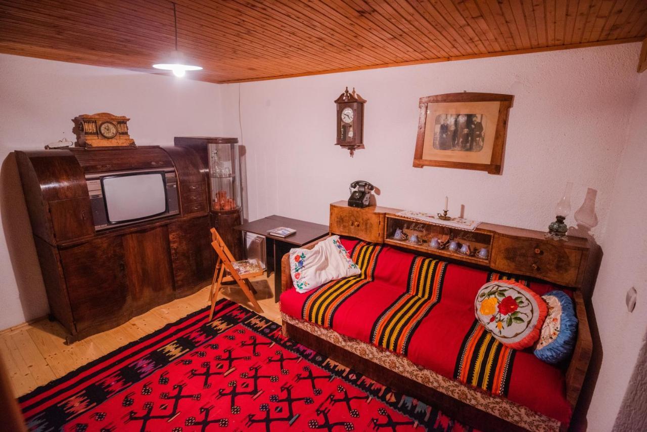 Apartment In Antique Museum Filip Μπίτολα Εξωτερικό φωτογραφία
